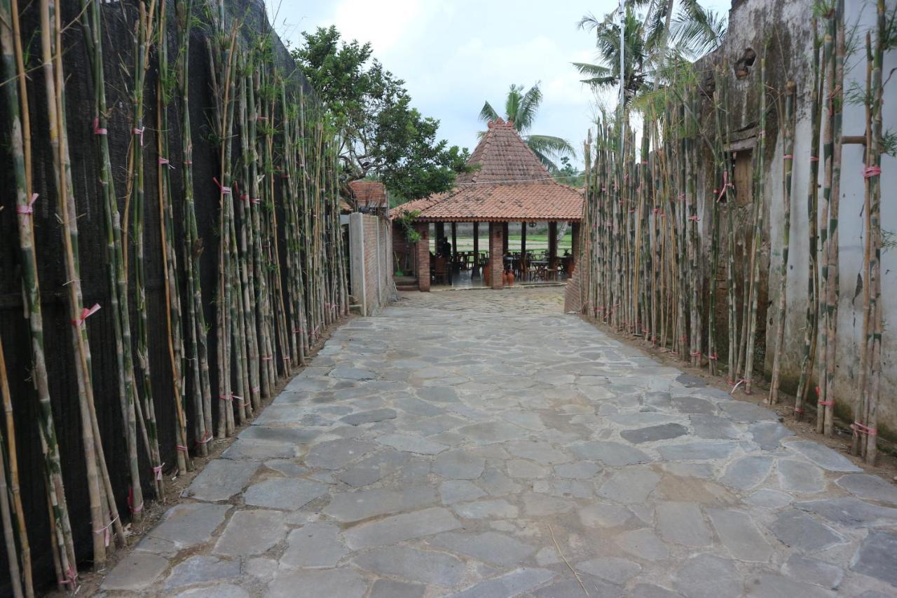 Hotel Gopalan Borobudur Magelang Zewnętrze zdjęcie